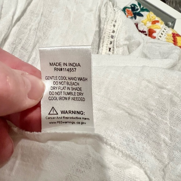 NWT Vici Los Cabos Embroidered Babydoll Top - Picture 7 of 8